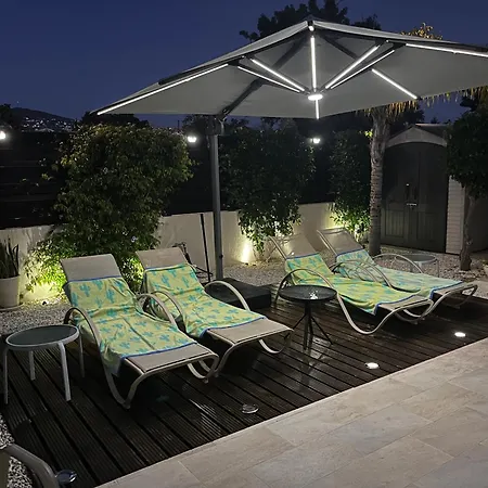 Tala View Villa *