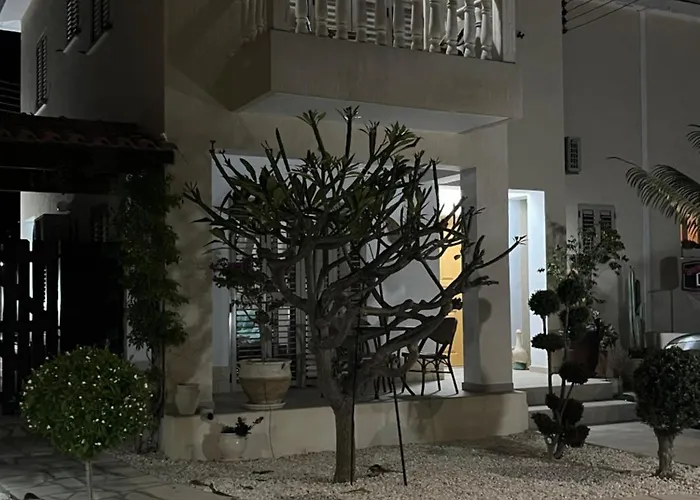 فيلة Tala View *